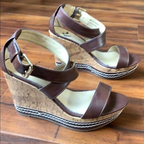 𝅺SHANGHAI Wedge Cork Sandals - Report Shoes - Picture 5 of 11
